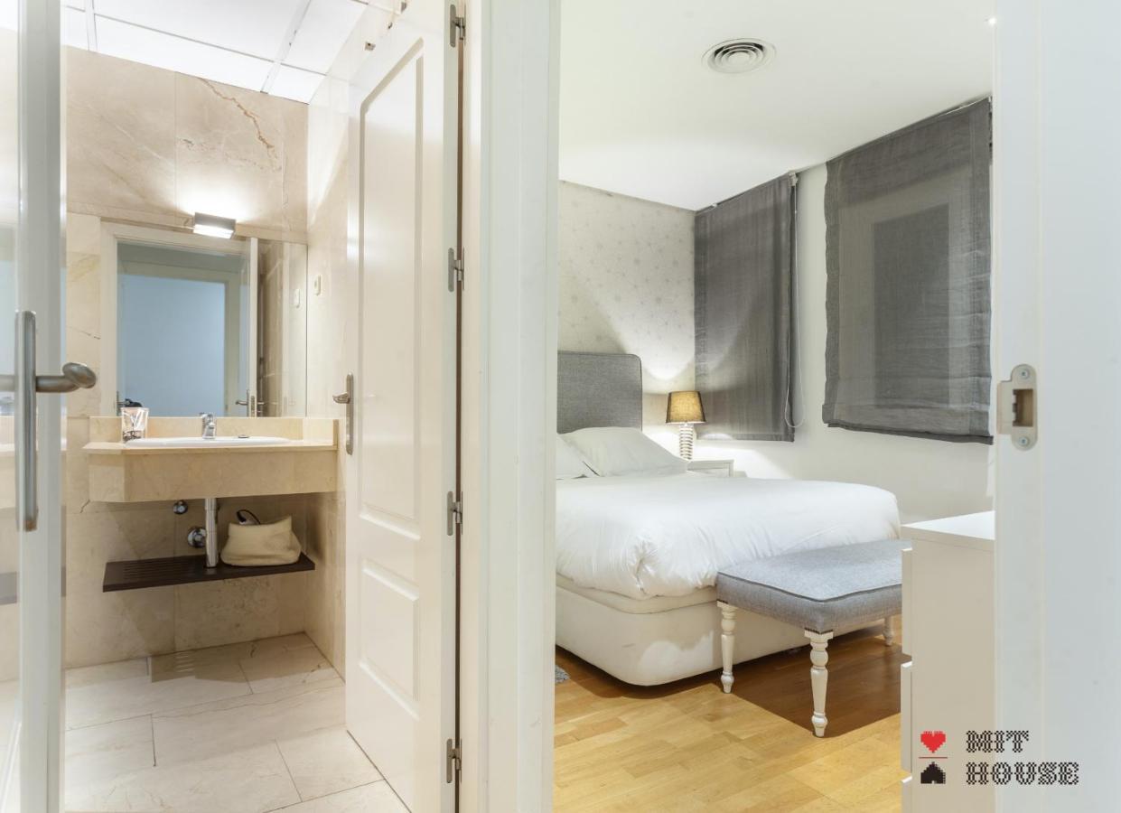 Appartement Mit House Puerta Del Sol III En Madrid Extérieur photo